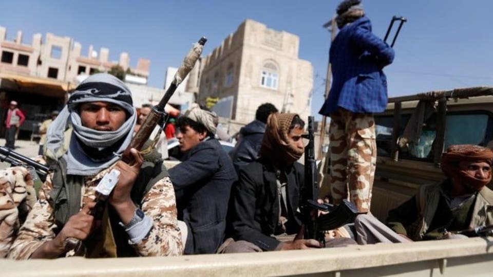 ميليشيات الحوثي تقتل إمراة منعتهم من هدم منزلها في صعدة ويغلقون المقاهي في صنعاء