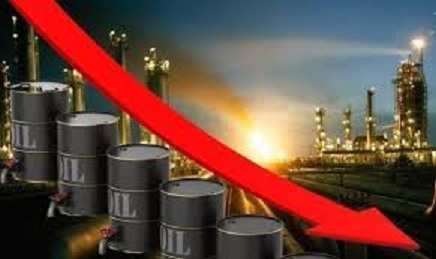 سبب الإنخفاض الكبير في سعر خام البترول الأمريكي اعرف التفاصيل