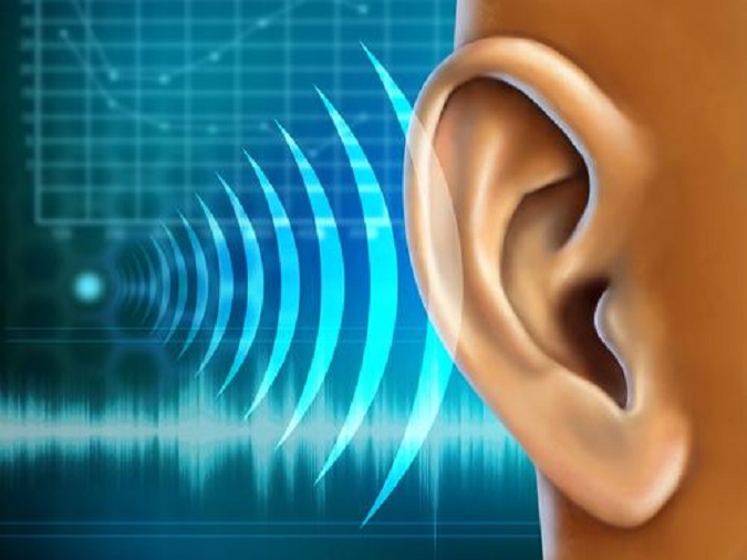 ما هي أعراض فقدان السمع لدي البالغين