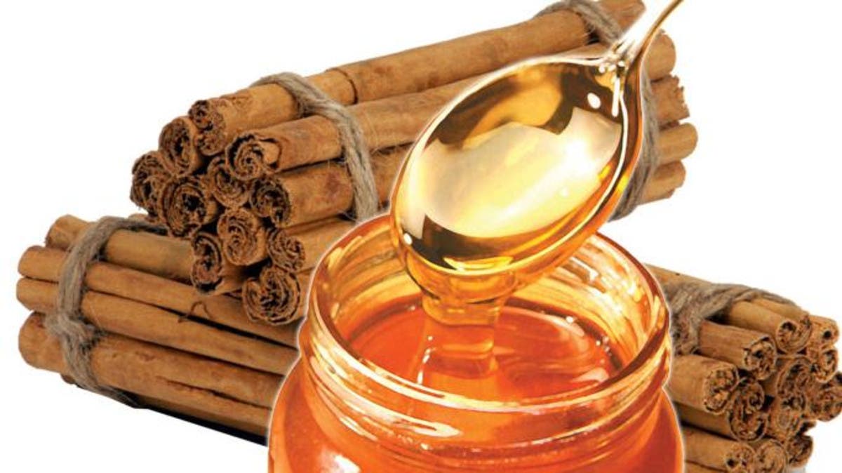 هل للعسل فوائد في حالة دهنه على السرة