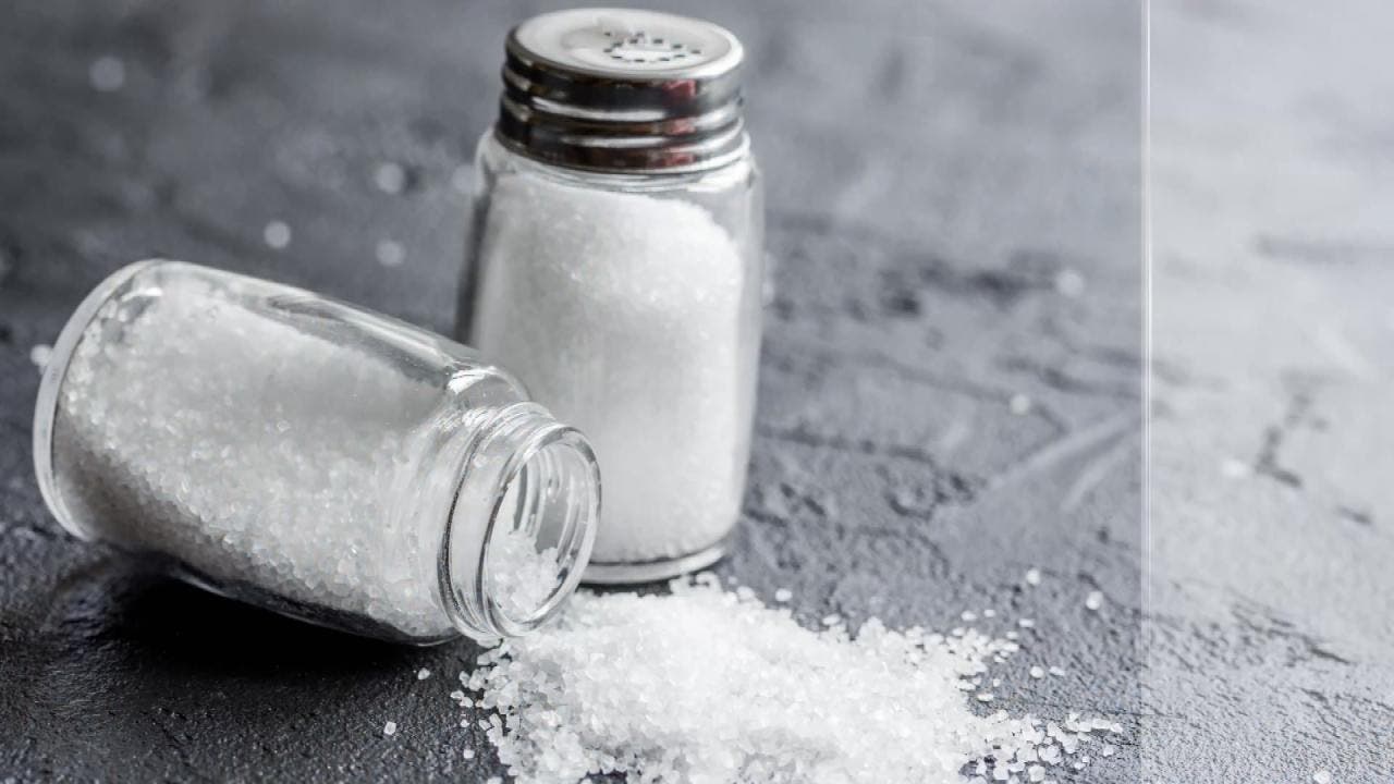 تعرف على الأضرار التي تنتج من تناول الملح للكبد
