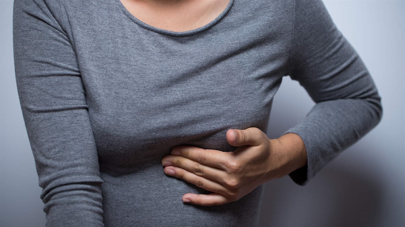 كيف تتجنب الحامل ألم الثدي ومتى يبدأ الألم