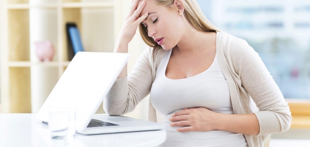 كيف تتجنب الحامل ضيق التنفس في فترة الحمل وماهي أسبابه وطرق علاجه